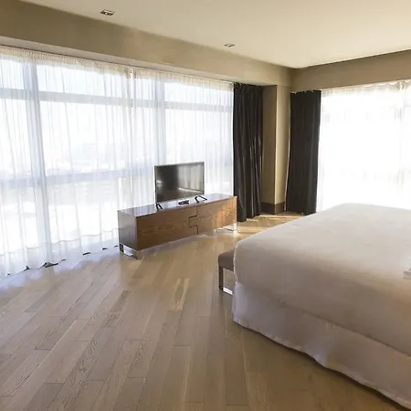 Barcelo Congress Hotel 5*